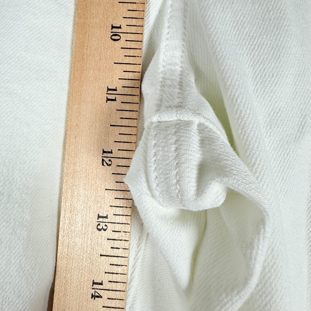 Levis Boyfriend Jeans Womens 24W White Stretch Tapered Leg Mid Rise Relaxed Fit - Picture 5 of 16